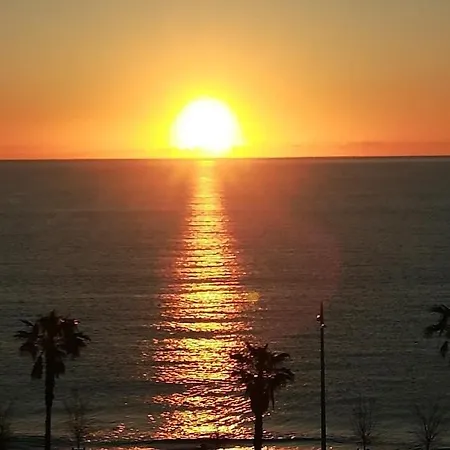 2 Personnes Vue Climatise Linge Maison * Le Lavandou