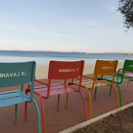 2 Personnes Vue Climatisé Linge Maison Appartement Le Lavandou