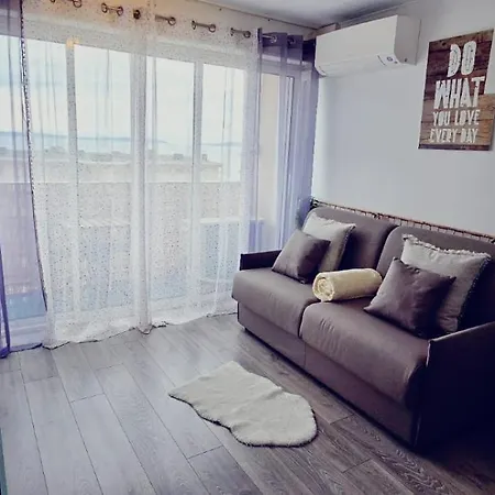2 Personnes Vue Climatise Linge Maison Apartament Le Lavandou