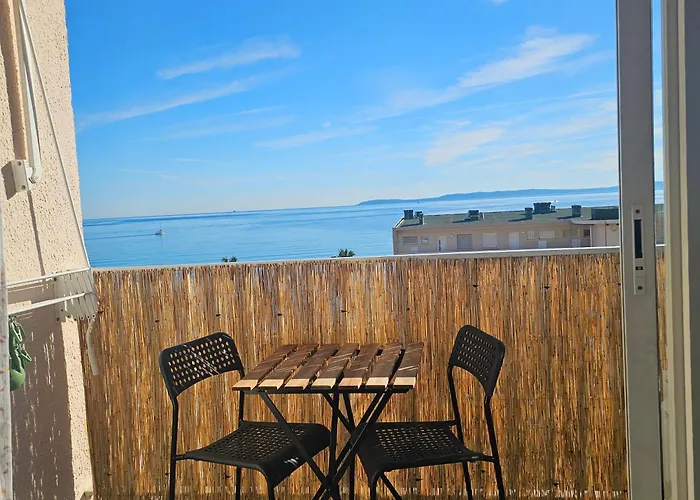 2 Personnes Vue Climatise Linge Maison Lägenhet