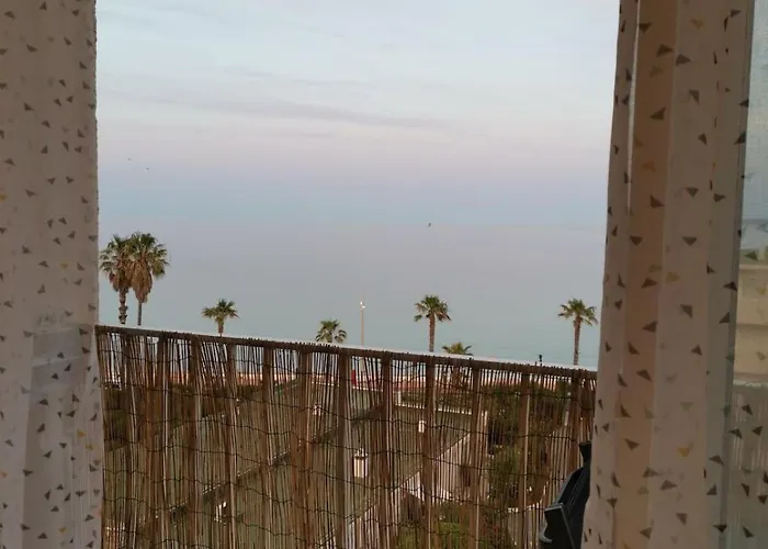 Lägenhet 2 Personnes Vue Climatise Linge Maison Le Lavandou